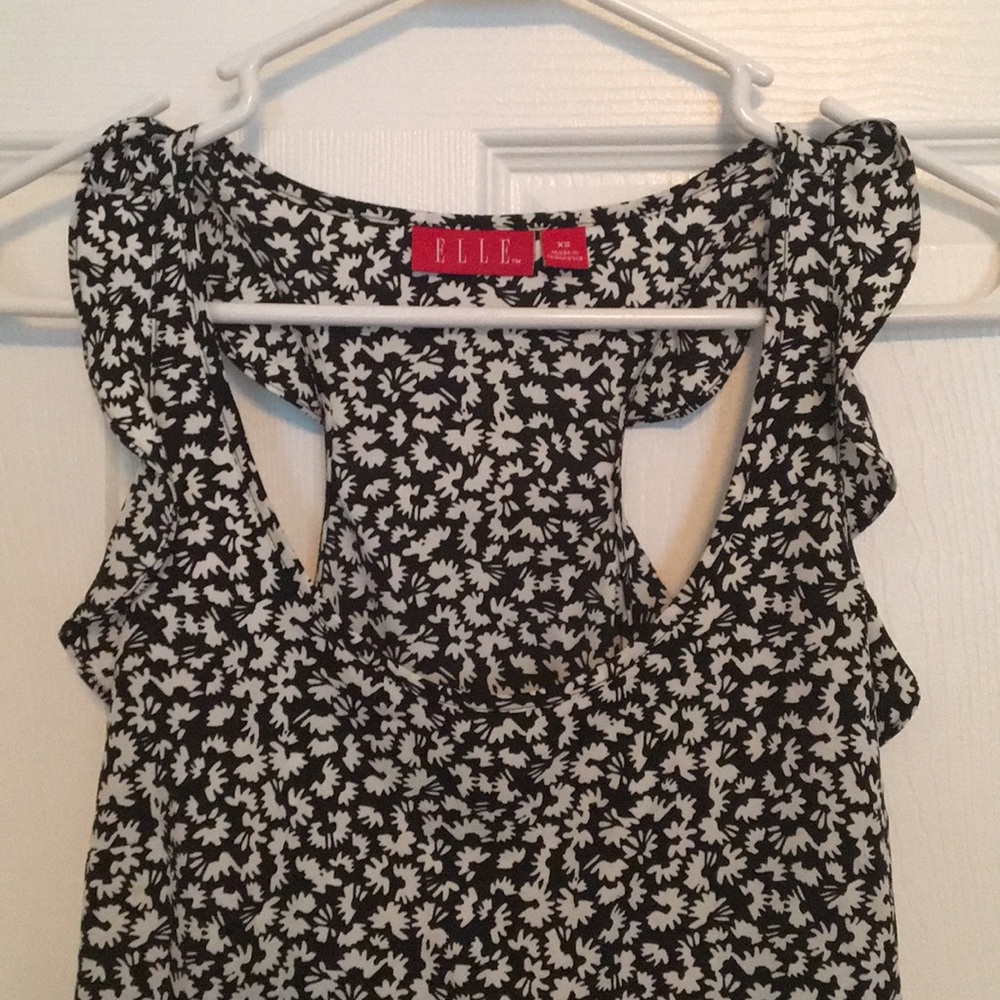 ELLE Racerback Top - Picture 2 of 6